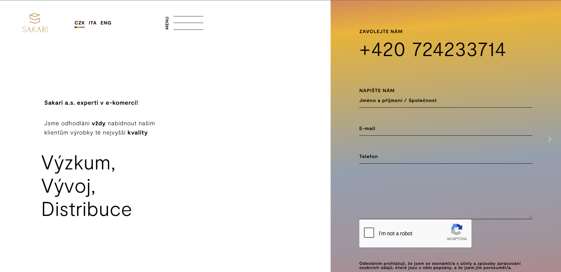 Homepage Sakari.cz con navigazione multilingue, messaggistica aziendale e layout form contatti.